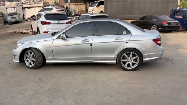 Mercedes Benz C200 2013 - Disponible para reservar - Imagen 8