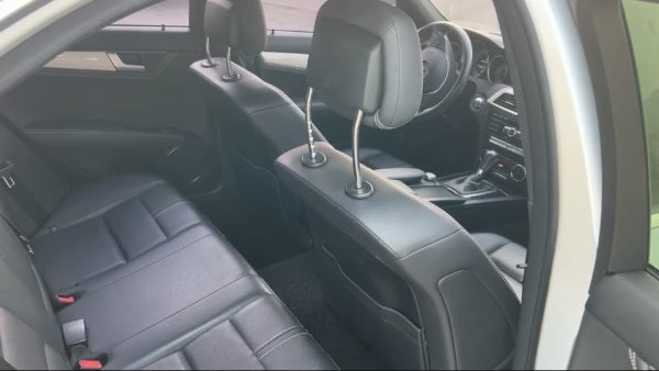 Mercedes Benz C200 2013 - Disponible para reservar - Imagen 10