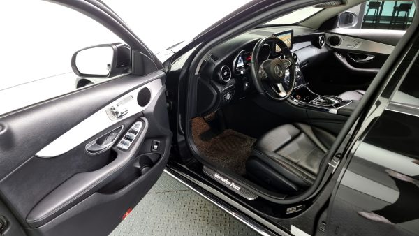 Mercedes-Benz Clase C (W205) – C220d Avantgarde - Imagen 8