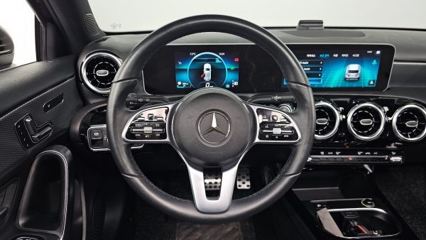 A-Class W177A220 Hatchback - Imagen 11