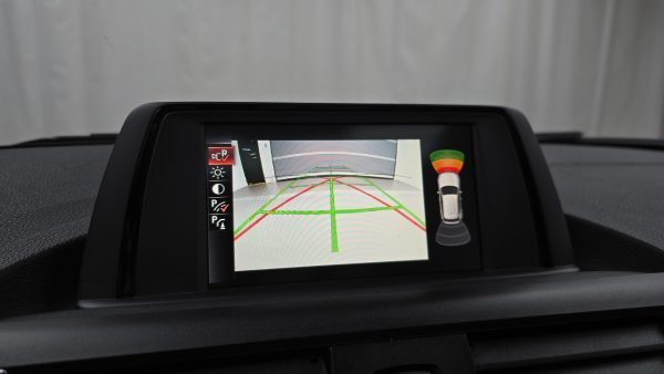 BMW Serie 1 (F20) – 118d Sport 5 puertas - Imagen 17