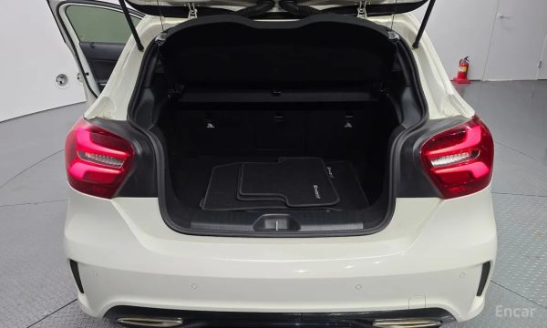 A-Class W176A200AMG Line - Imagen 21