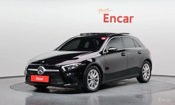 A-Class W177A220 Hatchback - Imagen 3